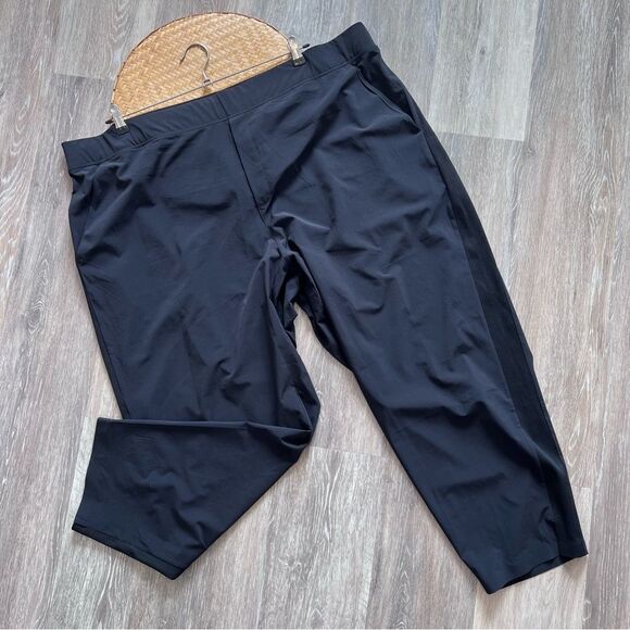 Athleta Brooklyn ankle pant in black plus size 26 - Picture 1 of 6